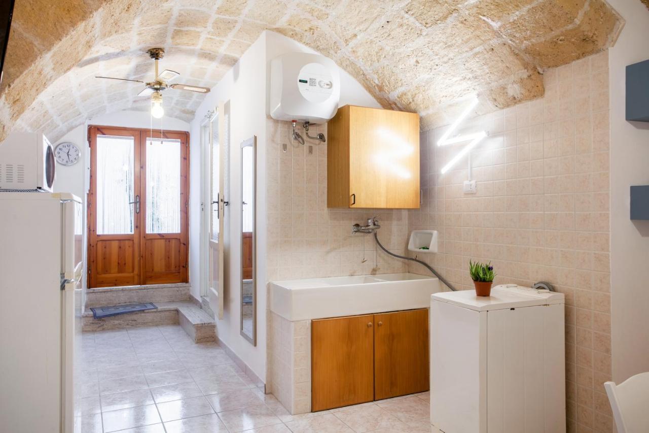 Monopoli Heartbeat - Apartment 200M From Sea Eksteriør billede
