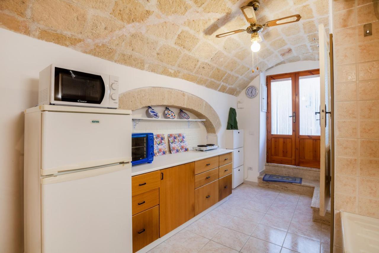 Monopoli Heartbeat - Apartment 200M From Sea Eksteriør billede